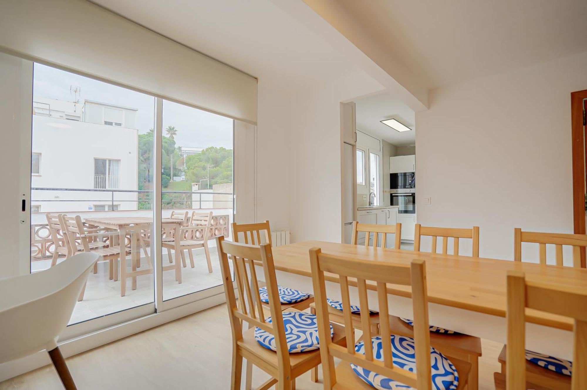 Hostal Y Apartamento Moli De Mar Lloret de Mar Bagian luar foto