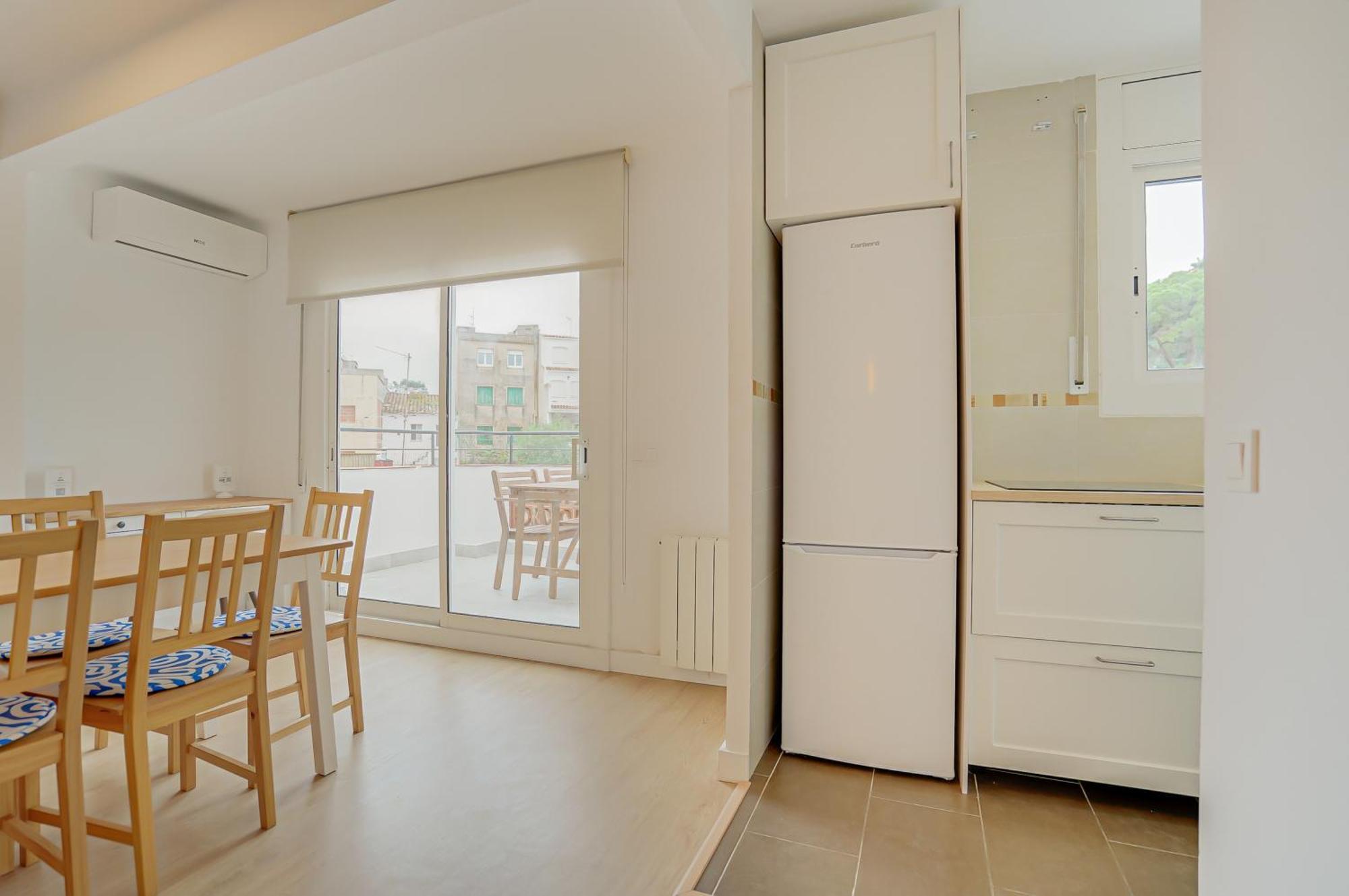 Hostal Y Apartamento Moli De Mar Lloret de Mar Bagian luar foto