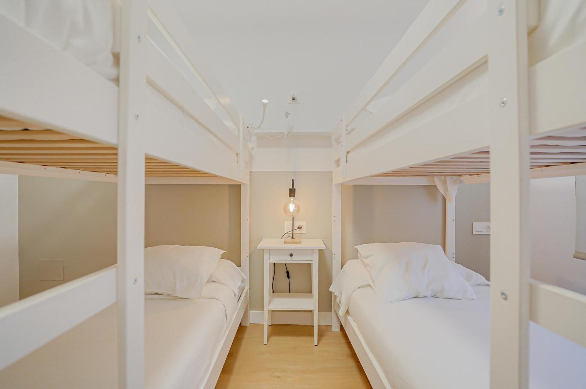 Hostal Y Apartamento Moli De Mar Lloret de Mar Bagian luar foto