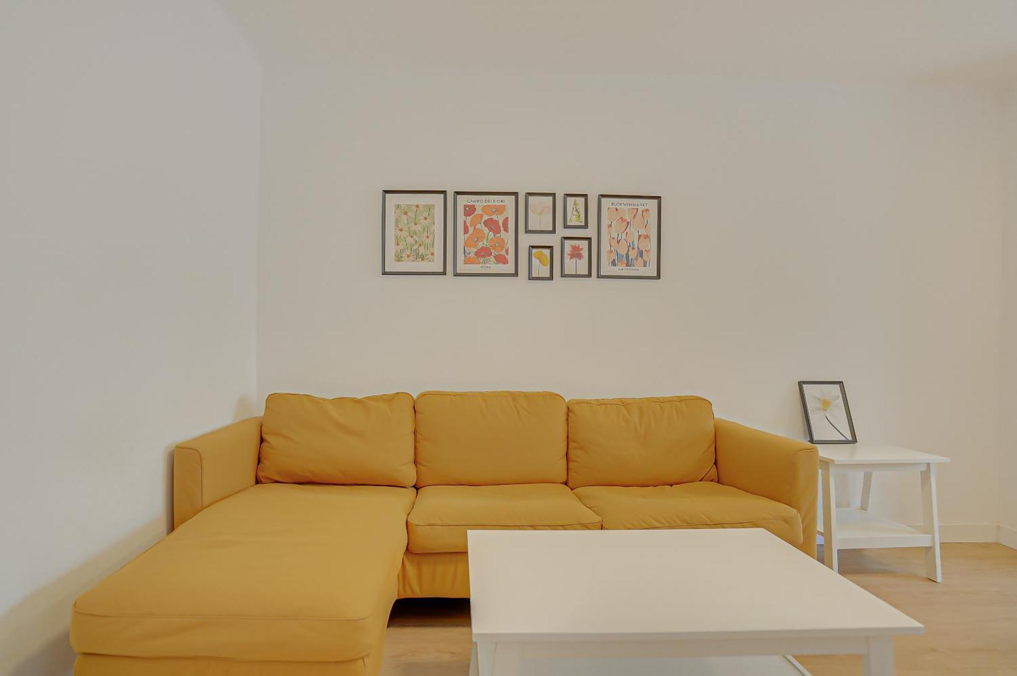 Hostal Y Apartamento Moli De Mar Lloret de Mar Bagian luar foto