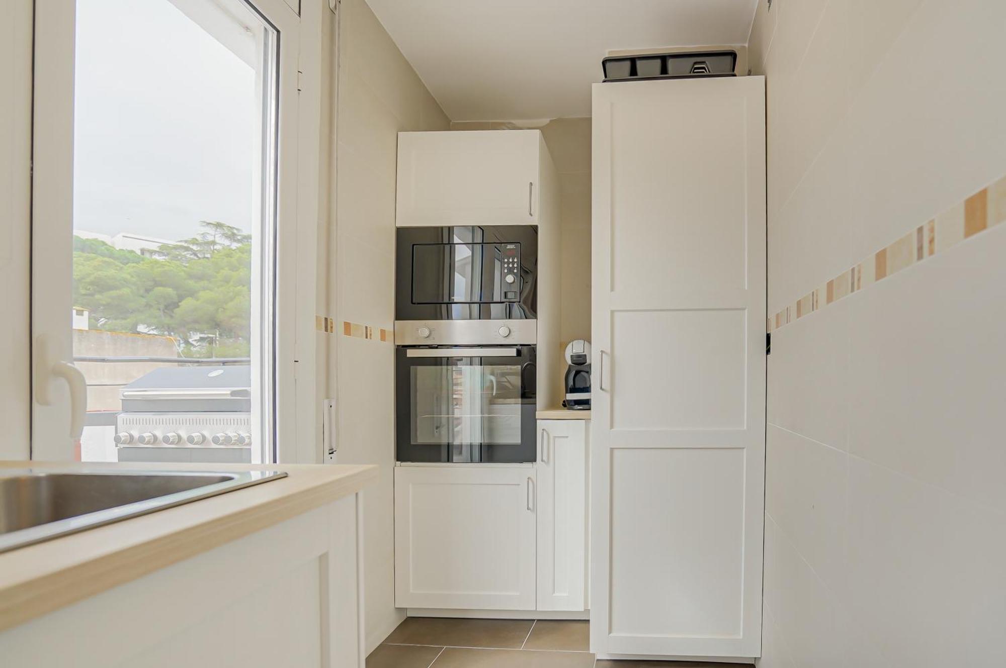Hostal Y Apartamento Moli De Mar Lloret de Mar Bagian luar foto