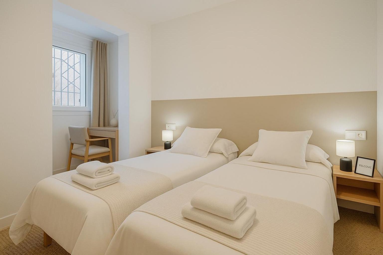 Hostal Y Apartamento Moli De Mar Lloret de Mar Bagian luar foto